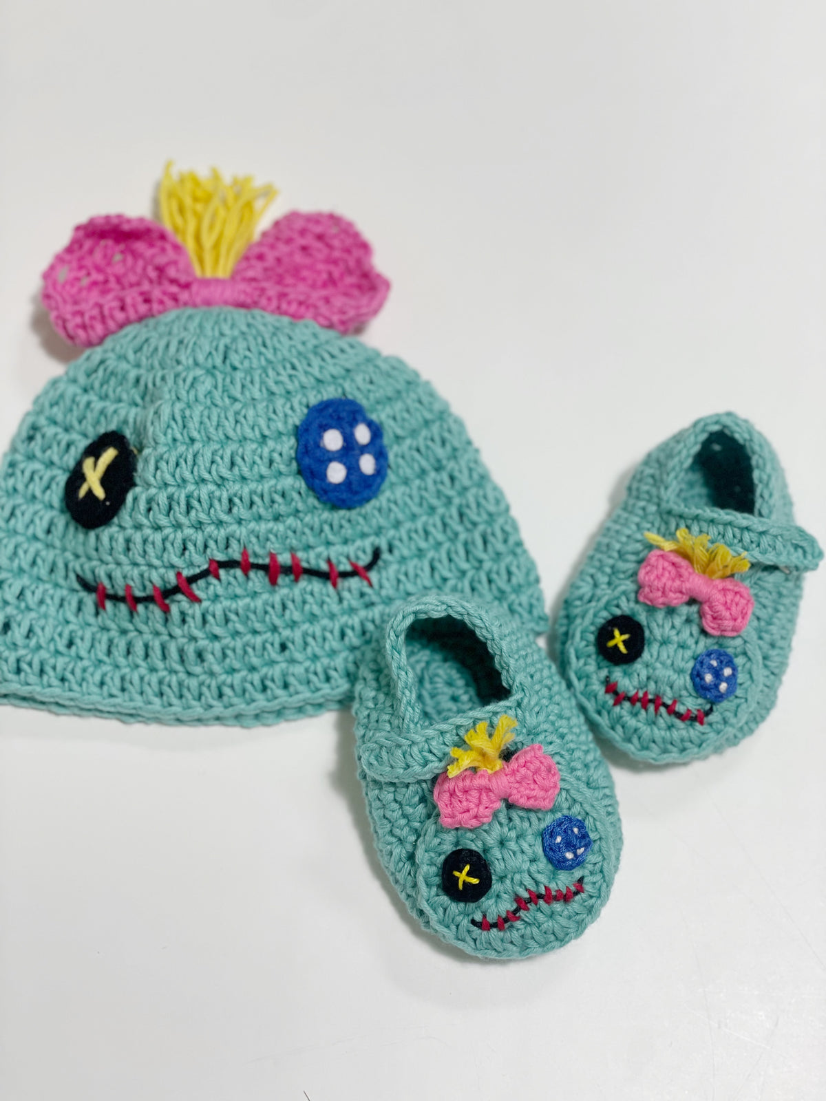 Custom Handcrafted Baby hat&shoes(100% Organic Cotton)