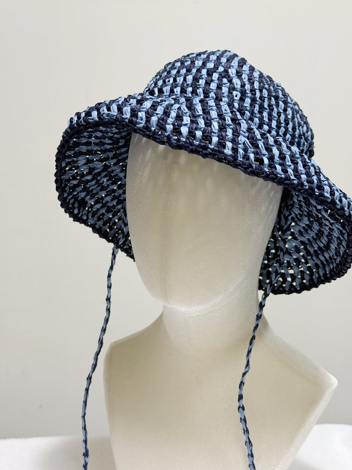 Cabana bucket hat